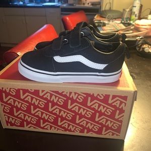 NWOT Black vans